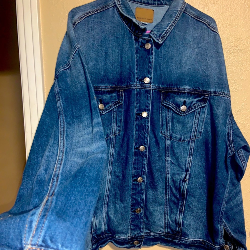 American Eagle Boyfriend Fit denim jacket